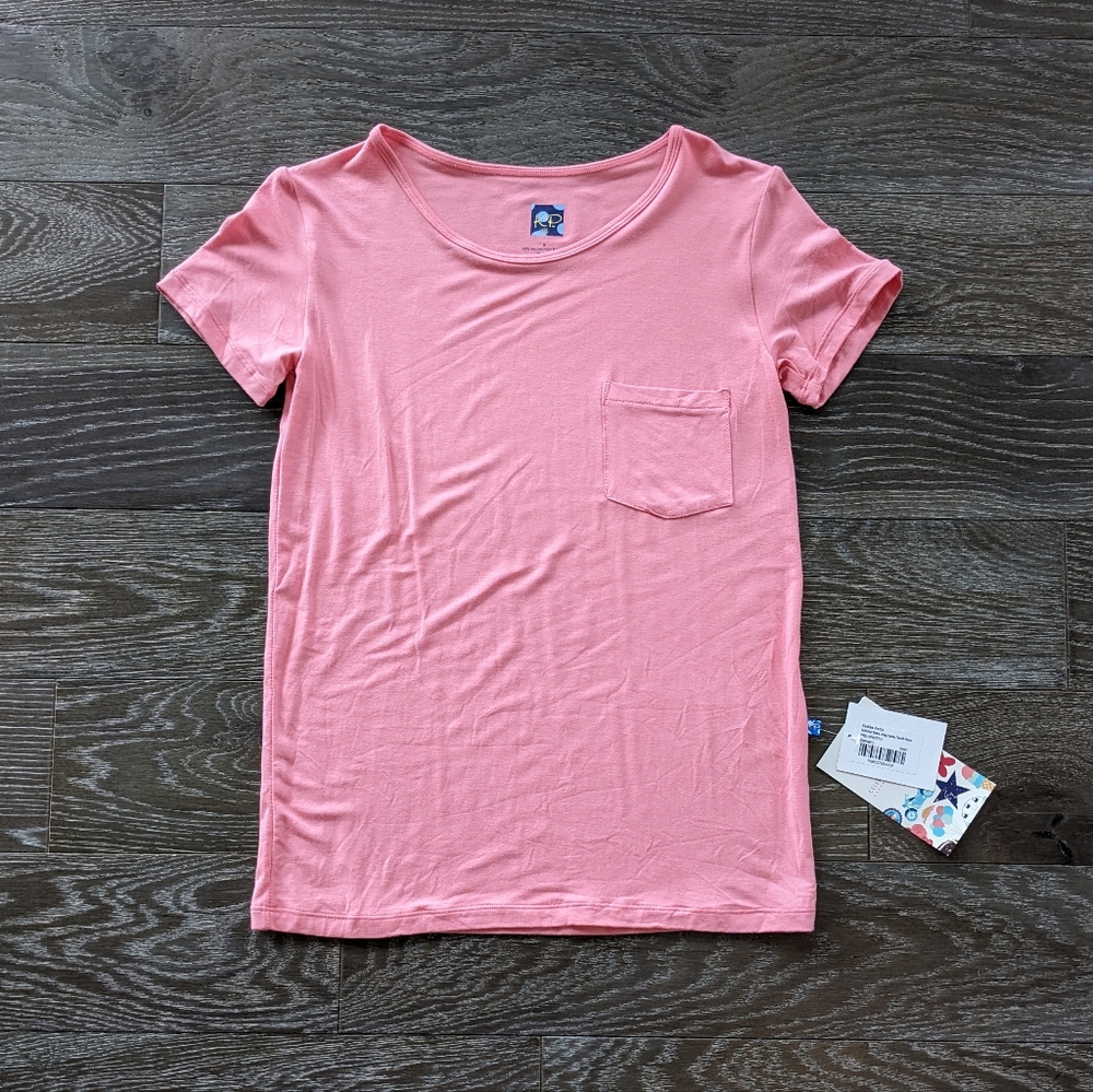 NWT Kickee Pants Solid Short Sleeve Loosey Goosey Tee in Strawberry Size Small